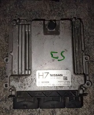 Nissan Qashqai+2 Engine control unit/module 23710BB58E 1039S54828 0281019035
