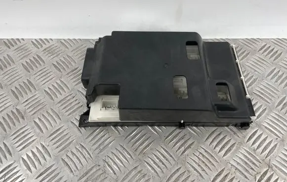 Mercedes-Benz GL X166 SAM control unit A1669001814