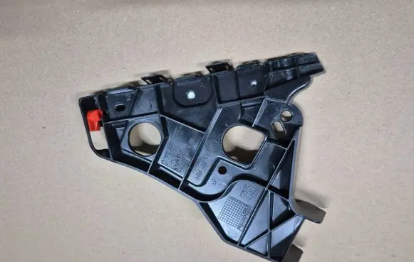 Opel Astra J Front bumper mounting bracket 13367891ASTRA