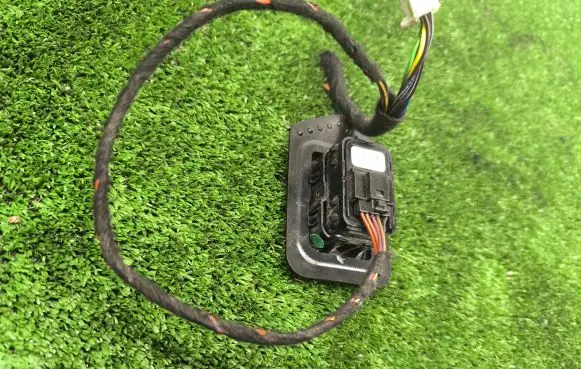 Mercedes-Benz GLC X253 C253 Electric window control switch 2229052503