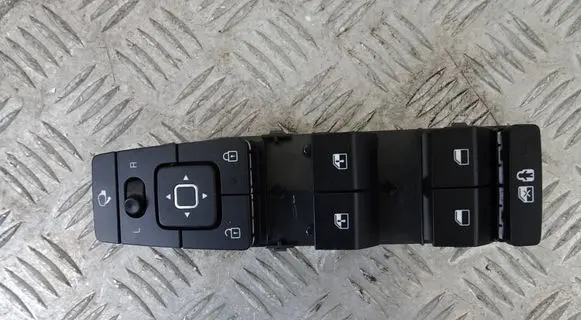 KIA Niro Wing mirror control module 93571-AT360