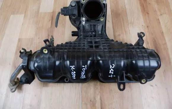 Toyota Prius (XW30) Intake manifold 1712037050