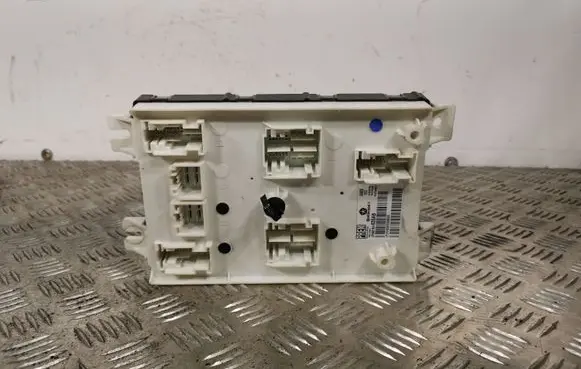 Chrysler 300C BSM Control unit 68164835AB