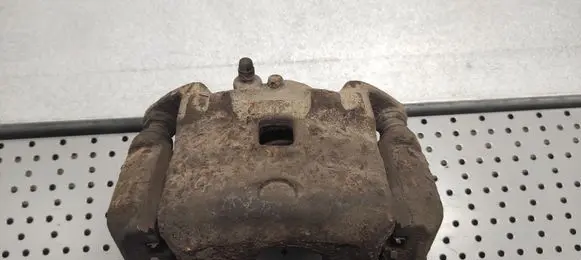 Nissan Tiida C11 Front brake caliper