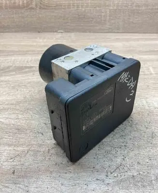 Mazda 3 I ABS Pump 3M512C405AD