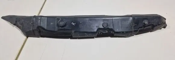 Mercedes-Benz A W176 Fender end trim A1768890100