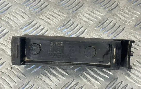 Mercedes-Benz Sprinter W901 W902 W903 W904 Front bumper mounting bracket 9018850014