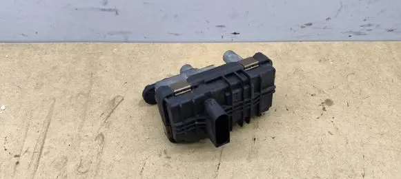 BMW 5 F10 F11 Turbine electric control actuator 6NW010099