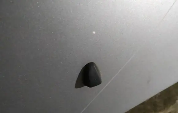 Volvo S60 Windshield washer spray nozzle 