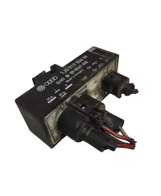 Coolant fan relay