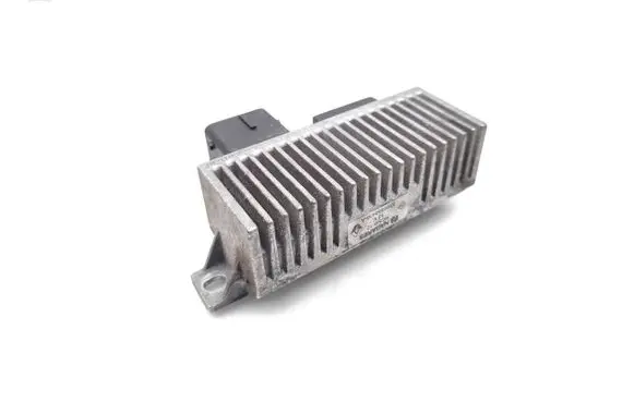 Nissan Qashqai Glow plug pre-heat relay 8200558438