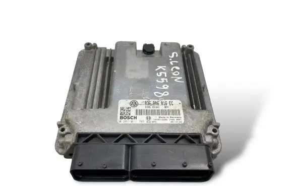 Seat Leon (1P) Engine control unit/module 03C906016EC 0281011765