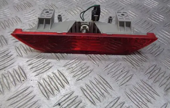 Hyundai Getz Third/center stoplight