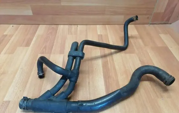 Renault Scenic I Engine coolant pipe/hose