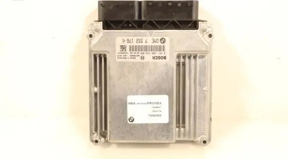 BMW 1 E81 E87 Engine control unit/module ECU 0261208582