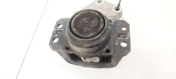 Citroen C4 Grand Picasso Engine mount bracket 9636583980