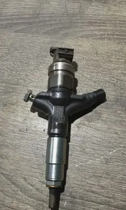 Subaru Outback Fuel injector 16613AA030
