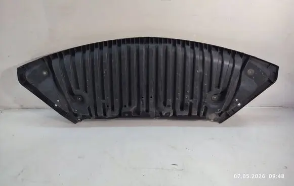 Mercedes-Benz E A207 Front bumper skid plate/under tray A2075200623