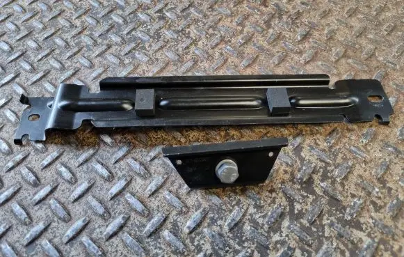 BMW 3 G20 G21 Battery bracket 6994489 6832664