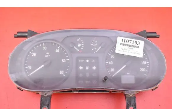 Opel Vivaro Speedometer (instrument cluster) P8200279068B