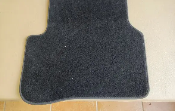 Volkswagen PASSAT CC Rear floor mat 