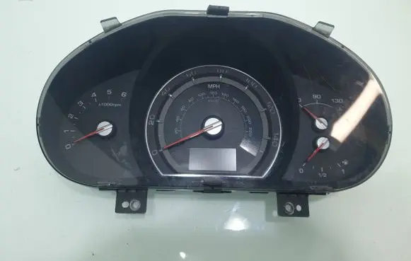KIA Sportage Speedometer (instrument cluster) 940013U195