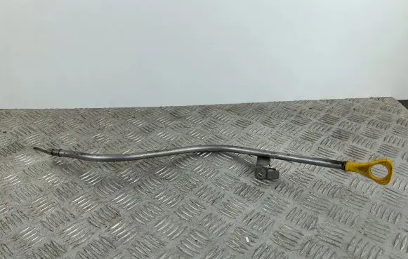 Oil level dip stick
