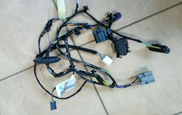 Ford B-MAX Rear door wiring loom AV1T14A584HKE NE58573