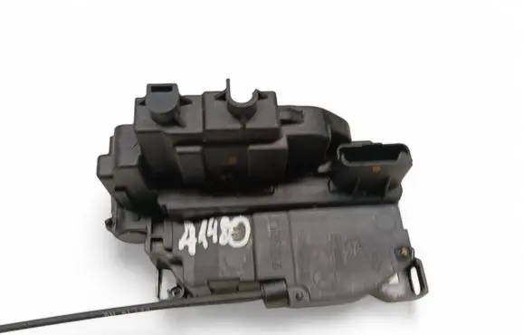 Renault Megane III Coupe door lock (next to the handle) 14T16