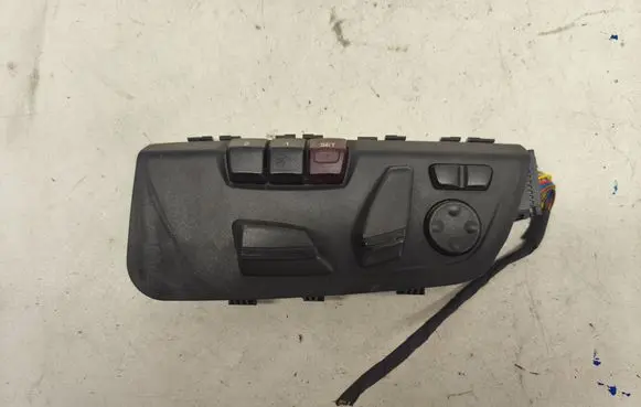 BMW X1 F48 F49 Seat control switch 9359835