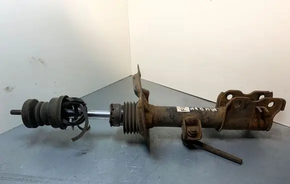 Nissan Murano Z50 Front shock absorber/damper