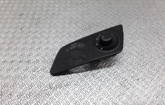 Skoda Octavia Mk2 (1Z) Wing mirror switch 1Z1959565A