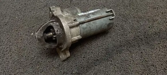 Ford Fiesta Starter motor 8V2111000AC