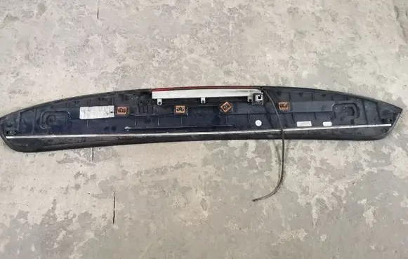 Mercedes-Benz E W211 Rear window tailgate spoiler 2117900188