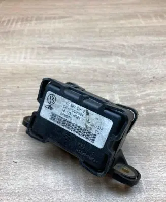 Volkswagen Caddy ESP acceleration yaw rate sensor 1K0907655D 10170103643