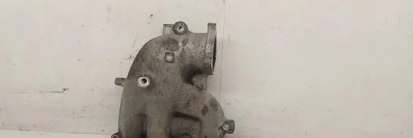 Volkswagen Polo IV 9N3 Intake manifold 045129713F