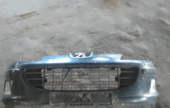 Peugeot 407 Front bumper