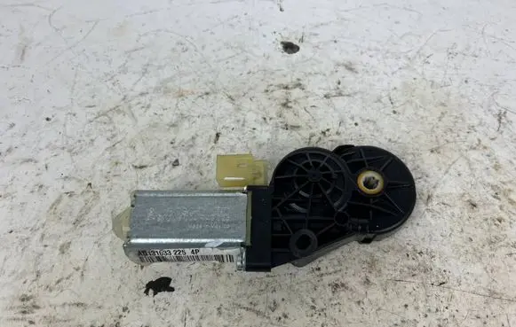Tesla Model X Seat adjustment motor AG131033