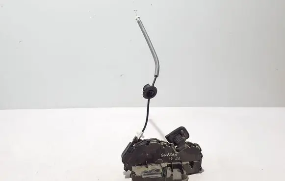 Skoda Superb B8 (3V) Rear door lock 5TA839015H