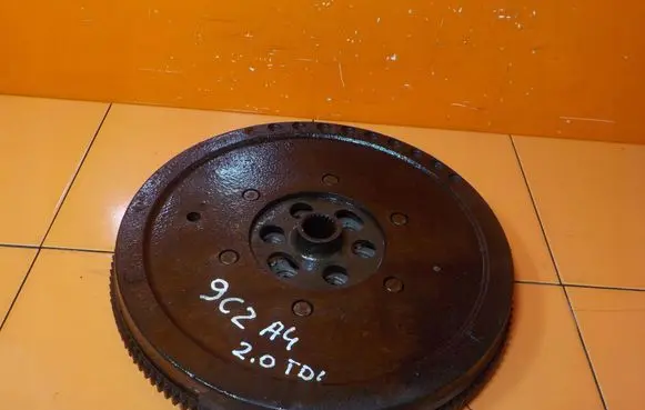 Audi A4 S4 B7 8E 8H Dual mass flywheel 03G105317