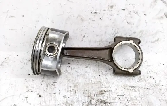 Chrysler 300 - 300C Piston with connecting rod