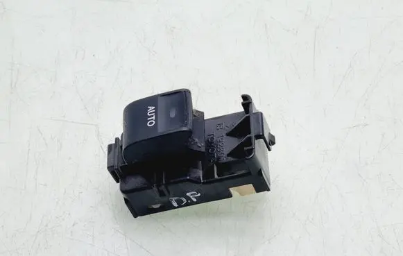 Toyota Land Cruiser (J150) Electric window control switch 192801