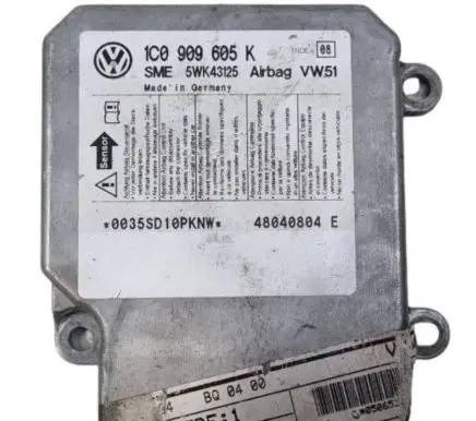 Volkswagen Polo IV 9N3 Engine control unit/module 1C0909605K 5WK43125