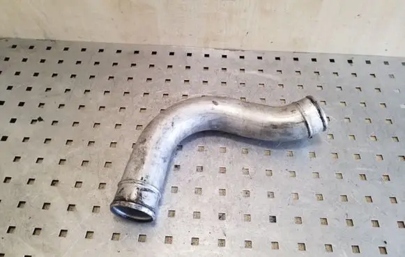 BMW 5 E39 Intercooler hose/pipe