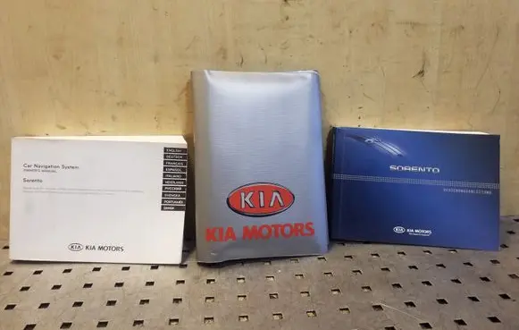 KIA Sorento User manual 