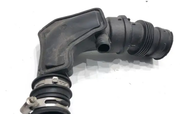 Ford Ecosport Air intake hose/pipe 