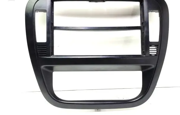 Citroen C3 Radio/GPS head unit trim 9653074277