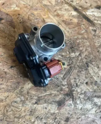 Ford Focus Throttle valve CM5G9F991FB B130521508