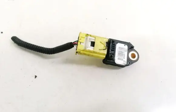 Toyota Auris 150 Airbag deployment crash/impact sensor 8983102060 89831-02060
