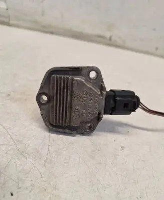 Oil level dip stick